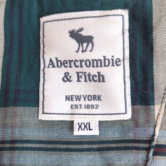 Abercrombie & Fitch Men’s Green Plaid Long Sleeve Button Down Shirt - Picture 2 of 14